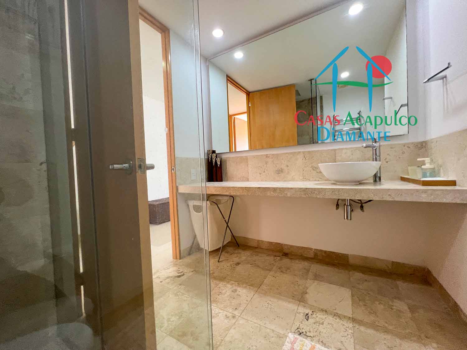 Solar Villas Resort 3 201 - Baño completo 2